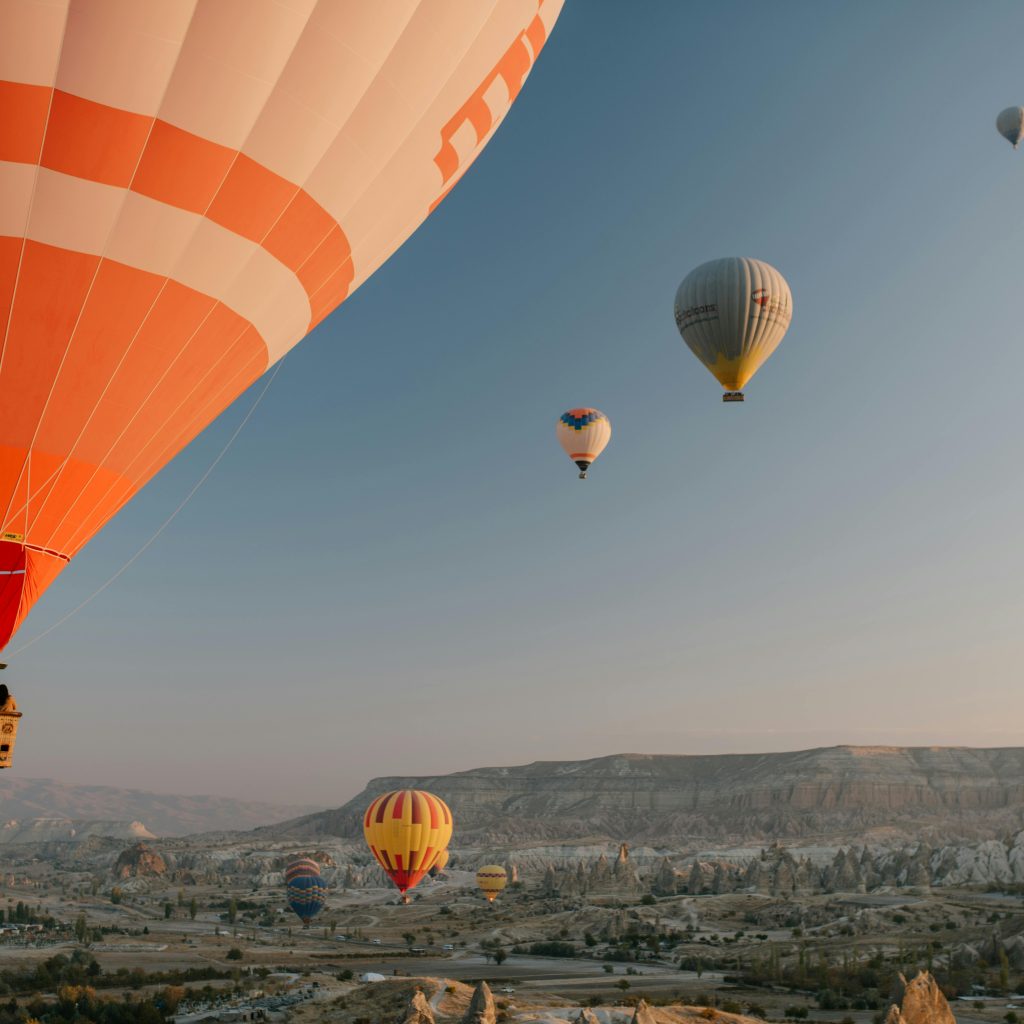 رحلة المنطاد في كبادوكيا