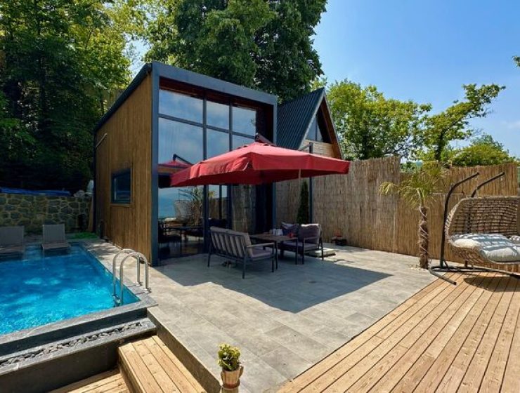 كوخ بتصميم عصري وأنيق مع إطلالة خلابة ومرافق فاخرة بمنطقة سابنجا سكاريا( Cabin Sapanca )